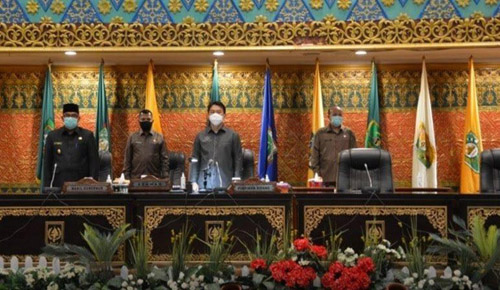 DPRD Riau Gelar Paripurna Pengesahan Perda Penyelenggaraan Kesehatan